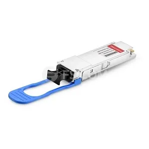 这是一个1310nm的通用兼容QSFP28光纤收发器，传输距离可达0.5公里。